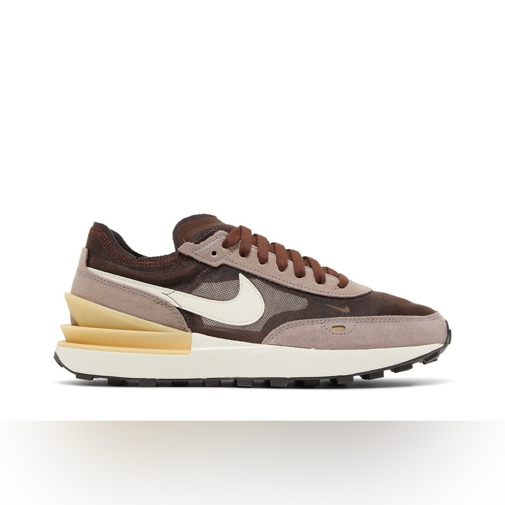 Nike Waffle One Light Chocolate